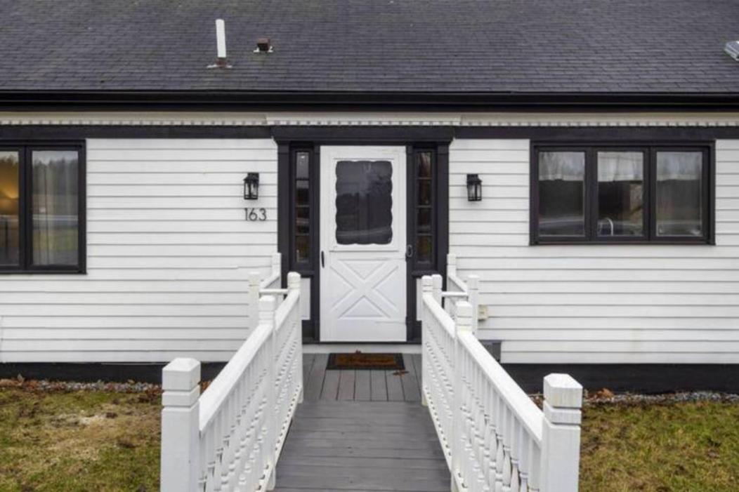 Cayuga Bungalow On Lake—Sleeps 13—Outdoor Firepit Lansing Exterior foto